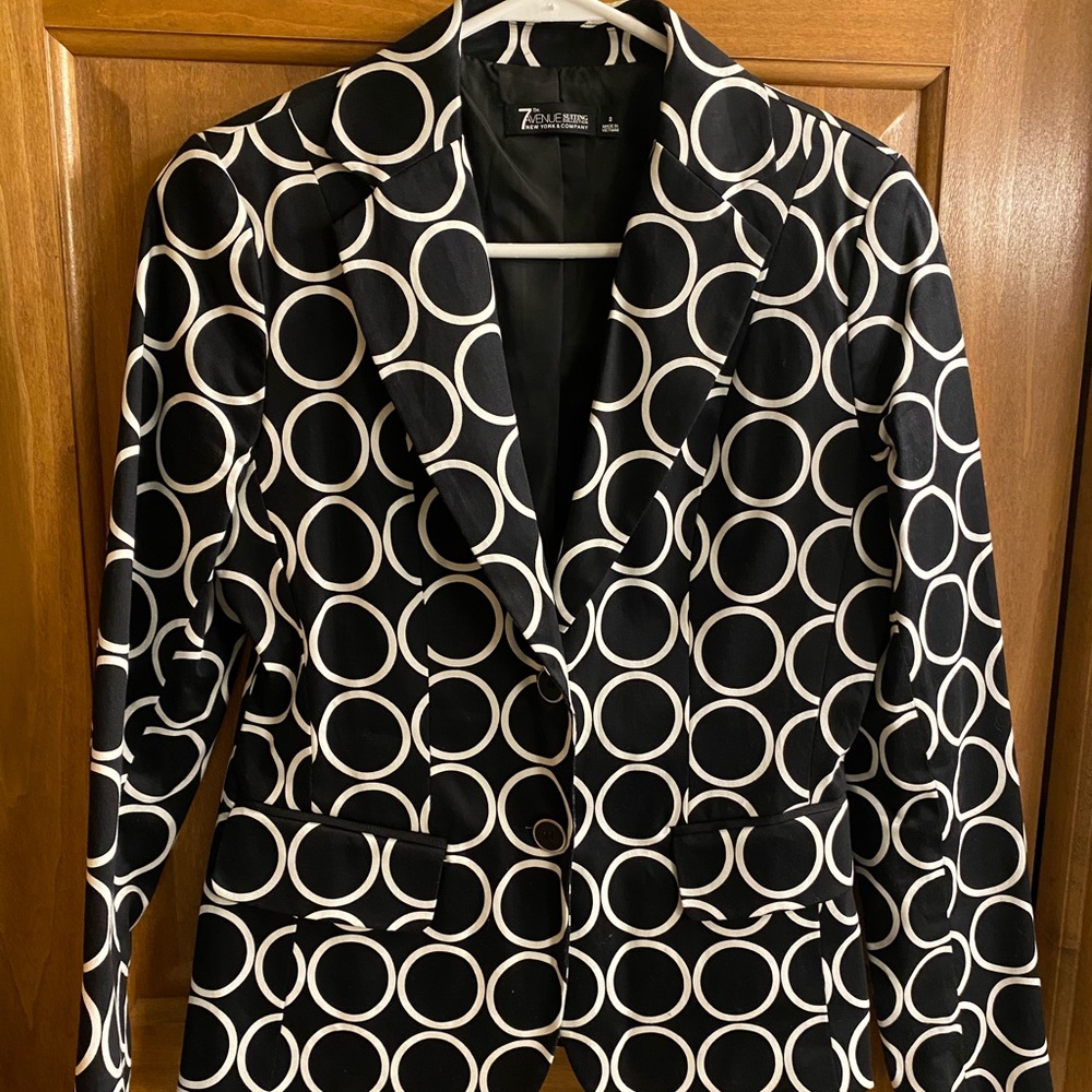 Women Fitted Blazer from 7th Avenue Suit Company